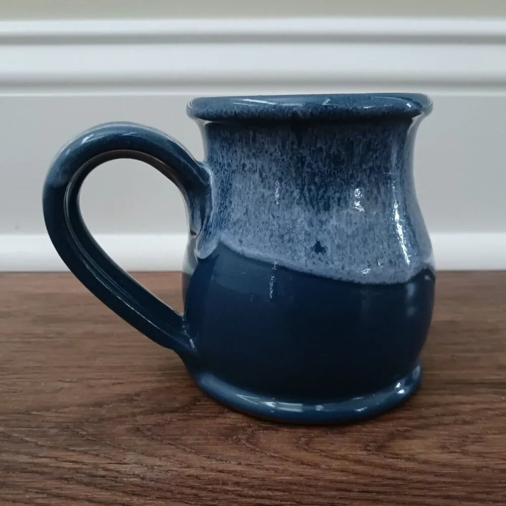DENEEN POTTERY‎ Handthrown Candleberry Inn on Cape Cod Mass Blue Coffee Mug